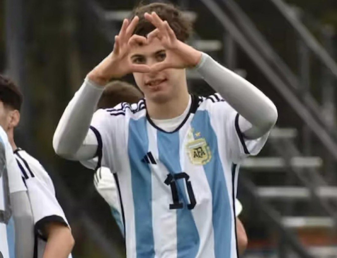 进球网：着眼于未来，尤文将免签15岁阿根廷中场巴里多